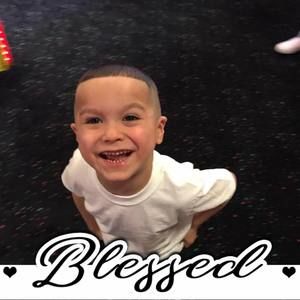 Meet your Posher, Eva